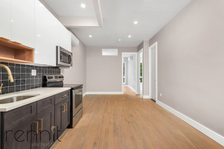 336 E 28th St, Apt 3B Image 1
