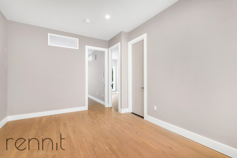 336 E 28th St, Apt 3B Image 5