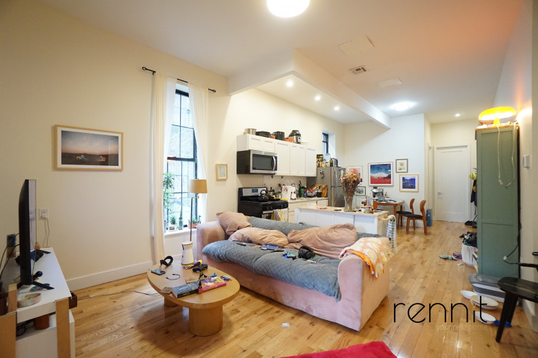 338 Clifton Pl, Apt 1F Image 1