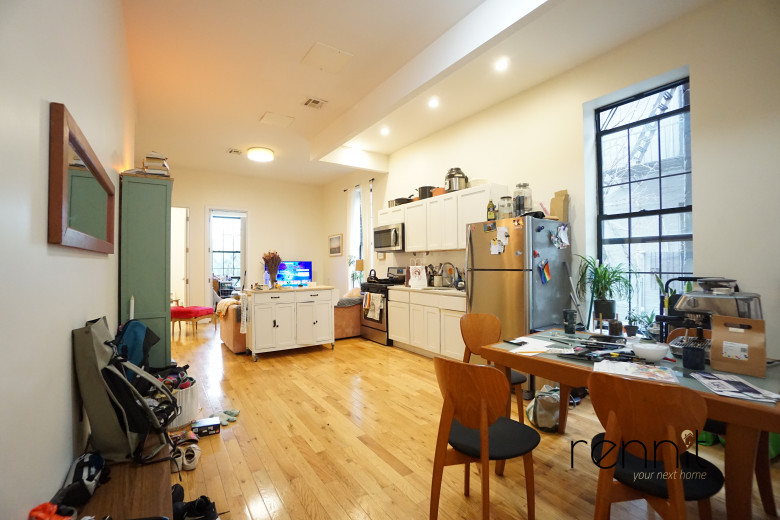 338 Clifton Pl, Apt 1F Image 2