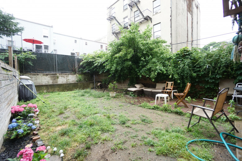 338 Clifton Pl, Apt 1F Image 14