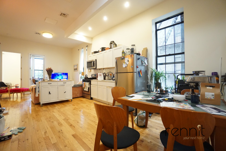 338 Clifton Pl, Apt 1F Image 4