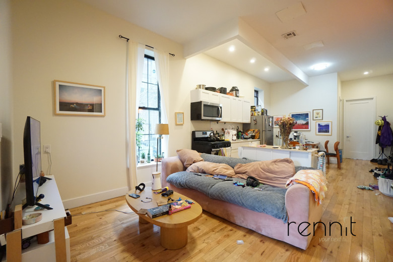 338 Clifton Pl, Apt 1F Image 5