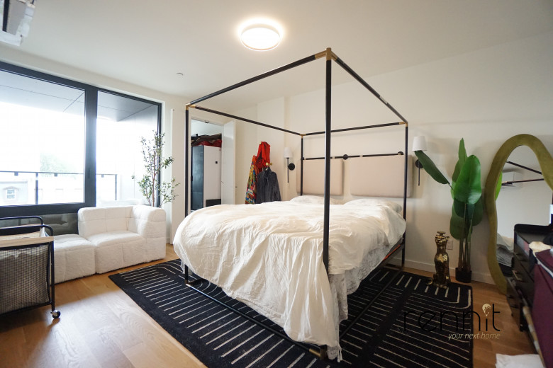 375 Dean St, Apt 603 Image 12
