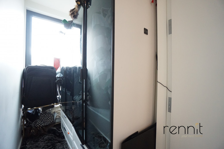 375 Dean St, Apt 603 Image 13