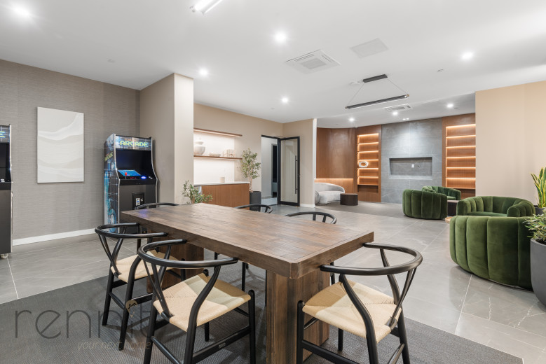 375 Dean St, Apt 603 Image 41