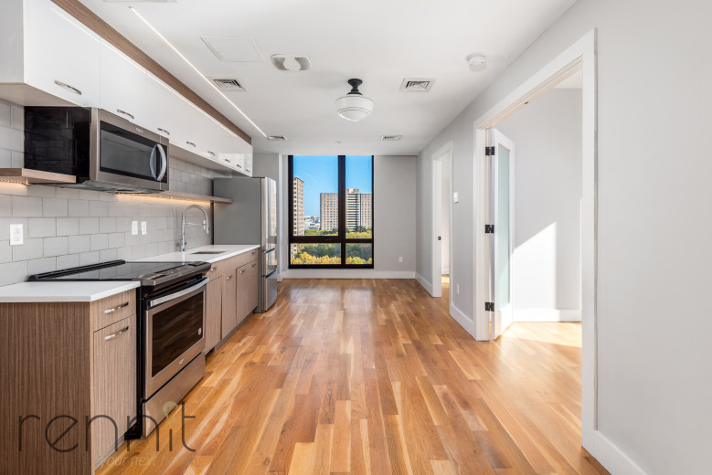 31 Debevoise St, Apt 8D Image 2