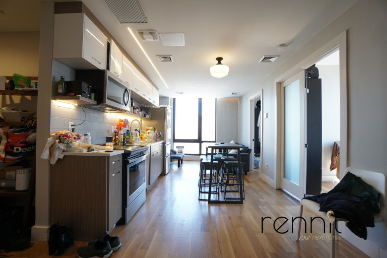 31 Debevoise St, Apt 8D Image 11