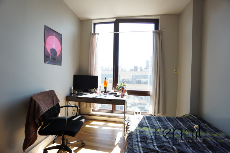 31 Debevoise St, Apt 8D Image 13