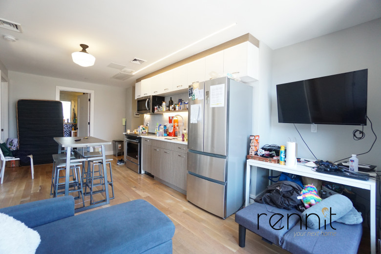 31 Debevoise St, Apt 8D Image 15