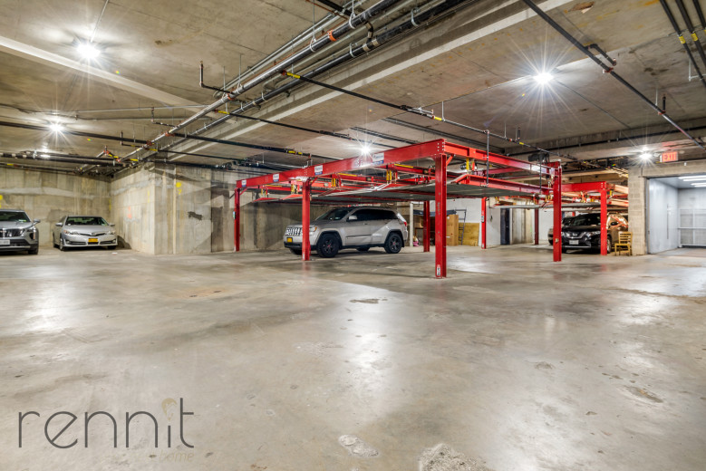 31 Debevoise St, Apt 8D Image 29
