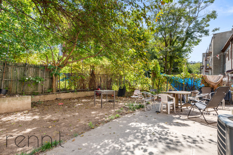 914 Hart St, Apt 2B Image 19