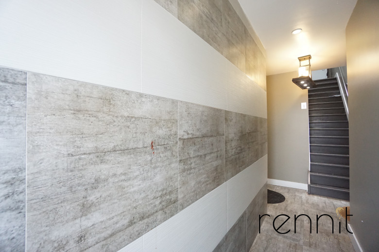 914 Hart St, Apt 2B Image 20