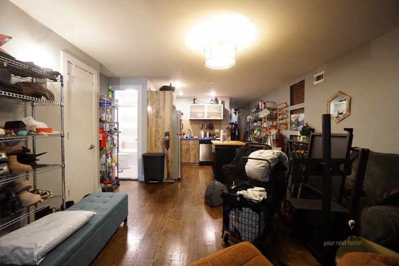 1160 Halsey St, Apt 1 Image 3