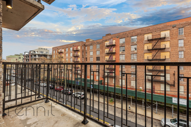 676 New York Ave, Apt 6E Image 14