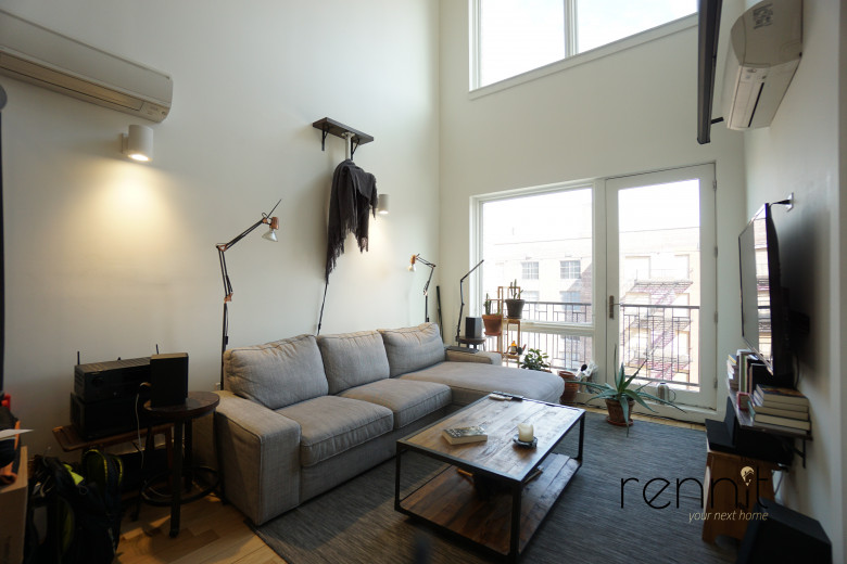 676 New York Ave, Apt 6E Image 3