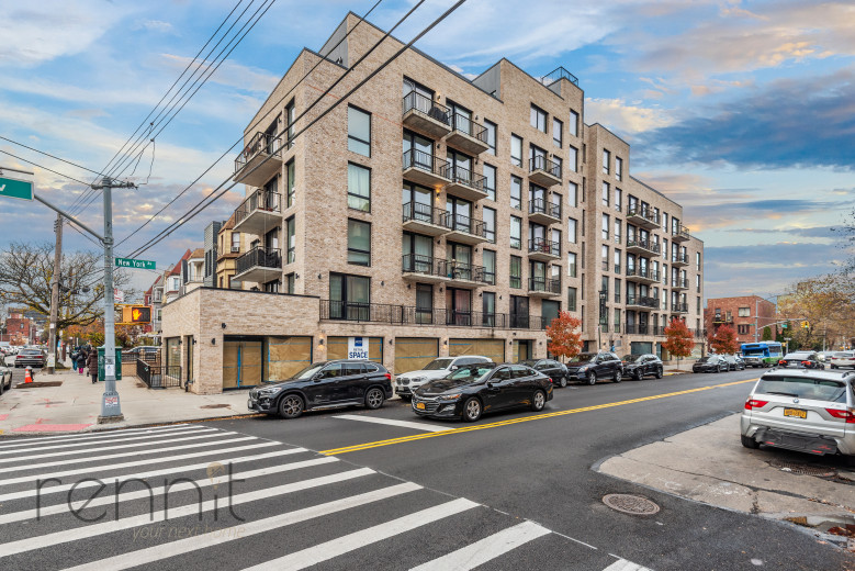 676 New York Ave, Apt 6E Image 24