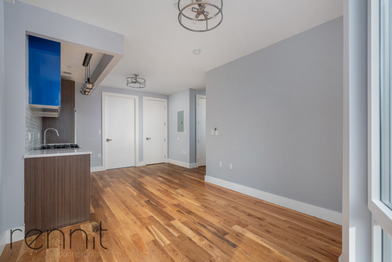 56 Ainslie St, Apt 8C Image 2