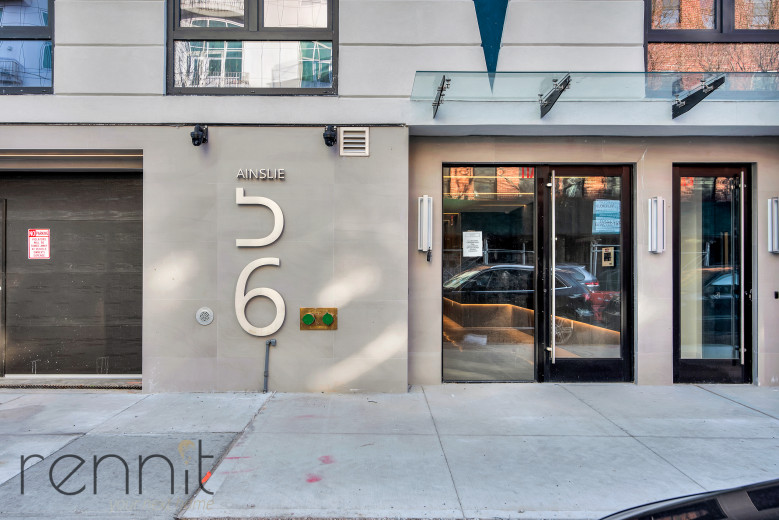 56 Ainslie St, Apt 8C Image 23