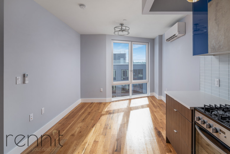 56 Ainslie St, Apt 8C Image 4
