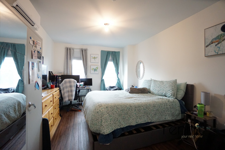 26-24 4th St, Apt 610A Image 10