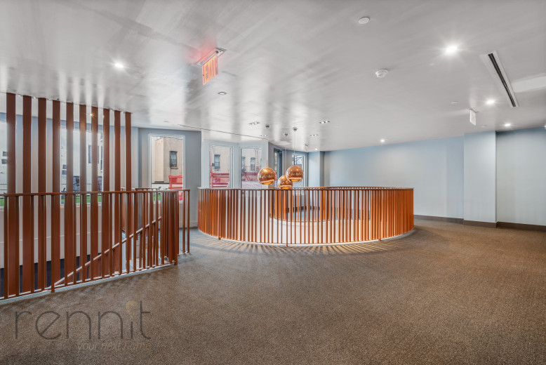 26-24 4th St, Apt 708A Image 17