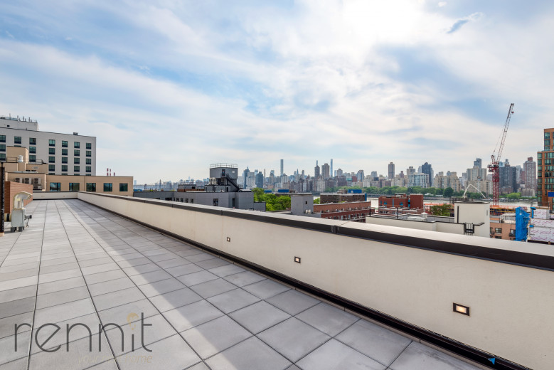 26-24 4th St, Apt 708A Image 32