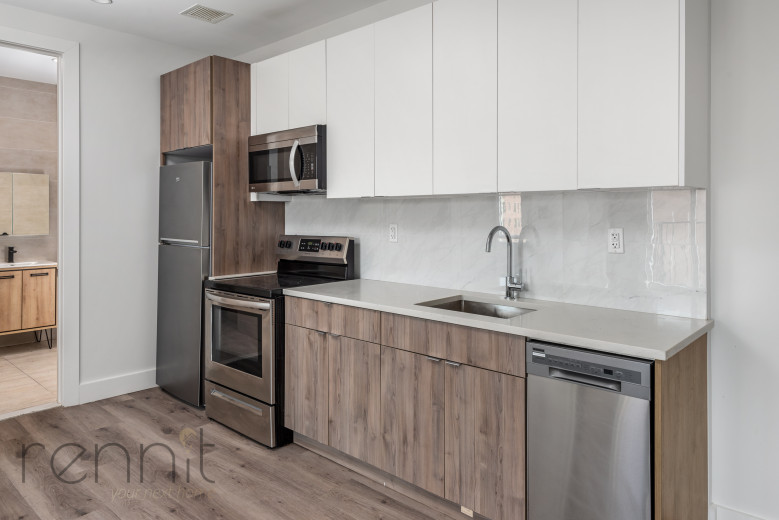 125 Kings Hwy, Apt 3B Image 8