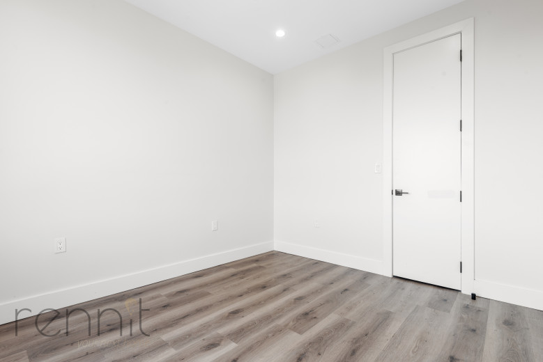 125 Kings Hwy, Apt 7B Image 11
