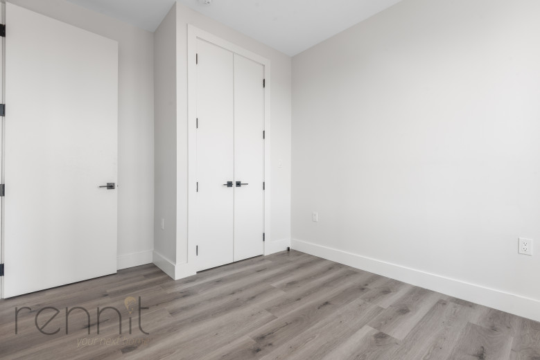 125 Kings Hwy, Apt 7B Image 7