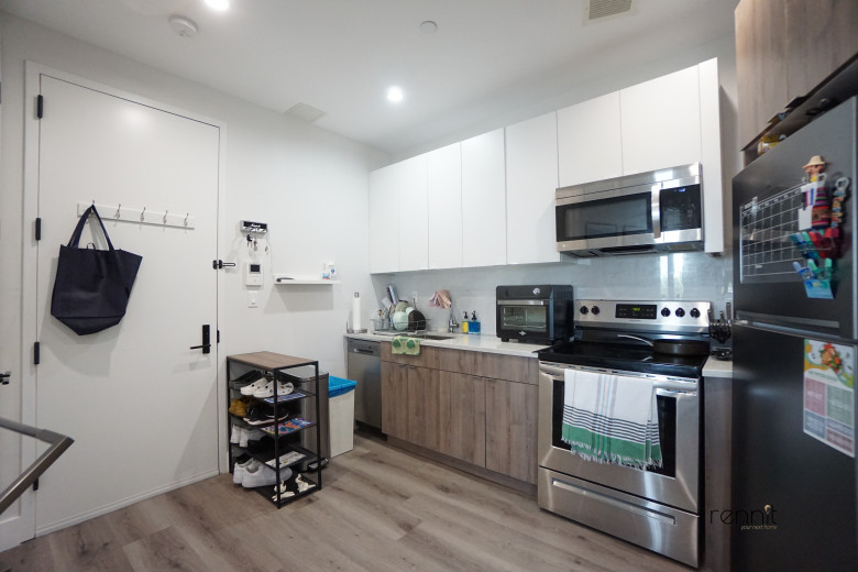 125 Kings Hwy, Apt 5G Image 2