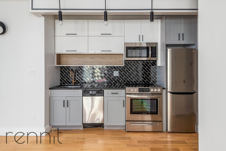 100 Suydam St, Apt 4C Image 2