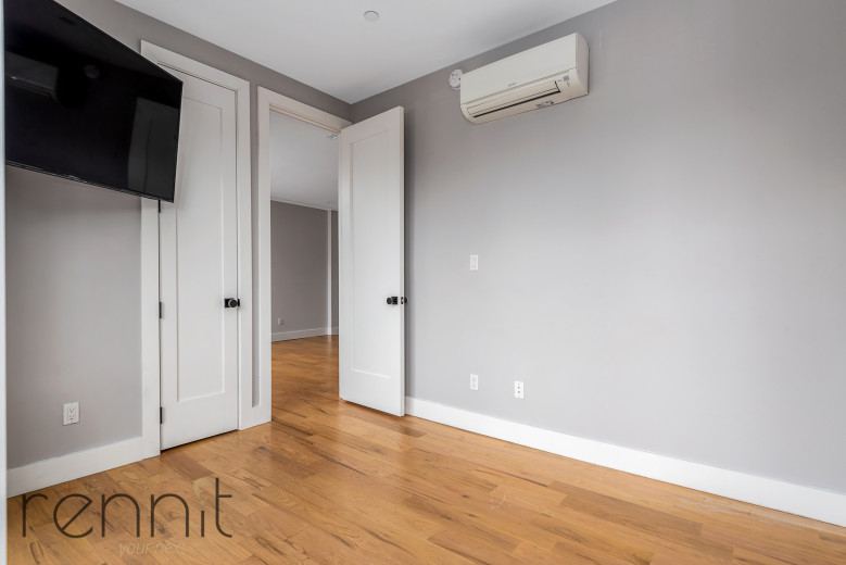 100 Suydam St, Apt 4C Image 5