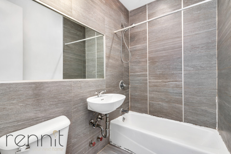 167 Starr St, Apt 3R Image 4