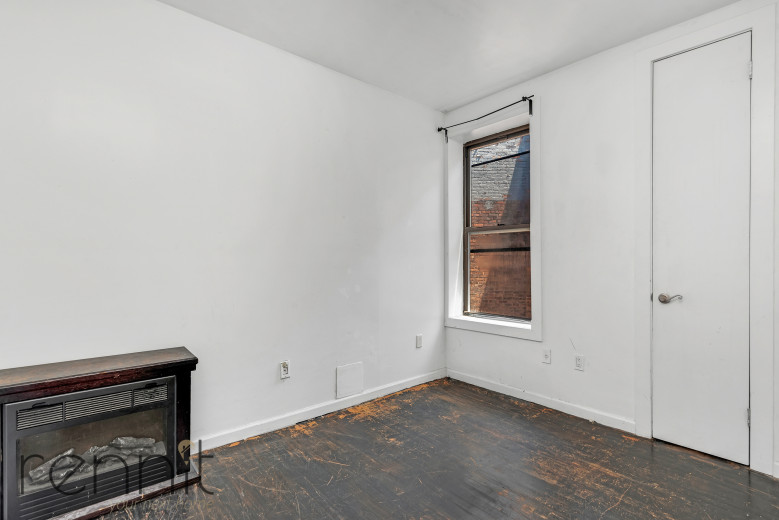 167 Starr St, Apt 3R Image 5