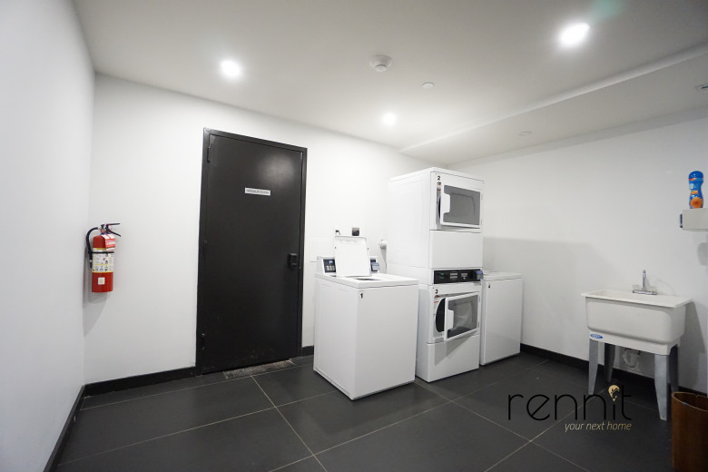 1196 Bedford Ave, Apt 4B Image 10
