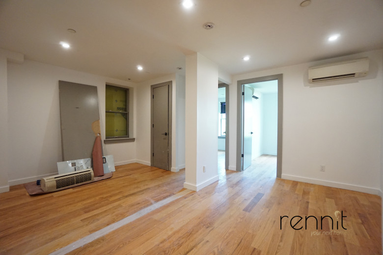 1443 Lincoln Pl, Apt 3R Image 2