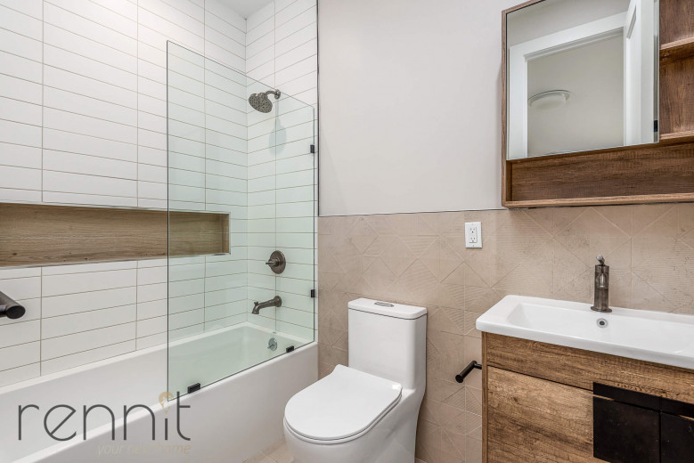 799 E 34th St, Apt 4B Image 4