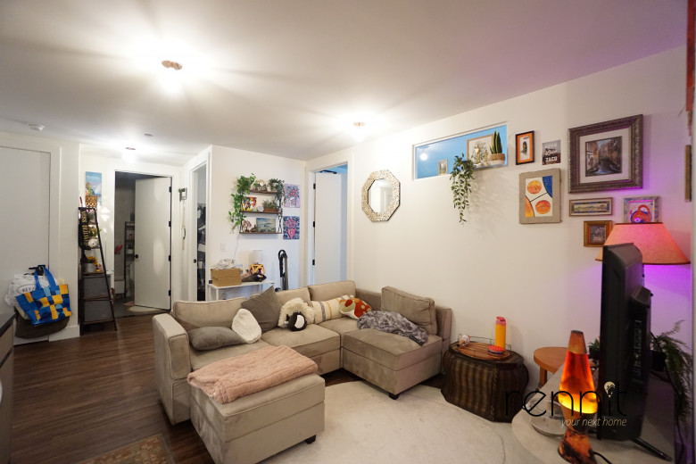 26-24 4th St, Apt 607A Image 14