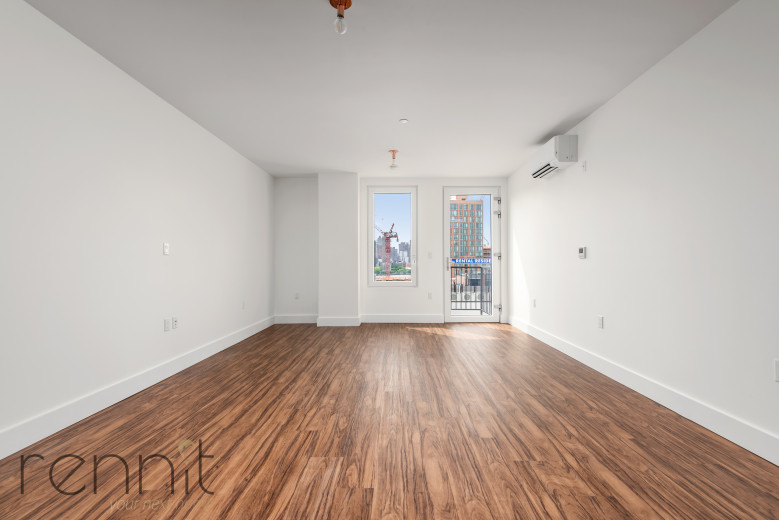 26-24 4th St, Apt 607A Image 9