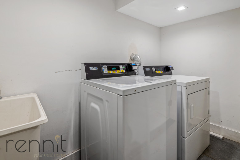 1031 Montgomery St, Apt 4F Image 11