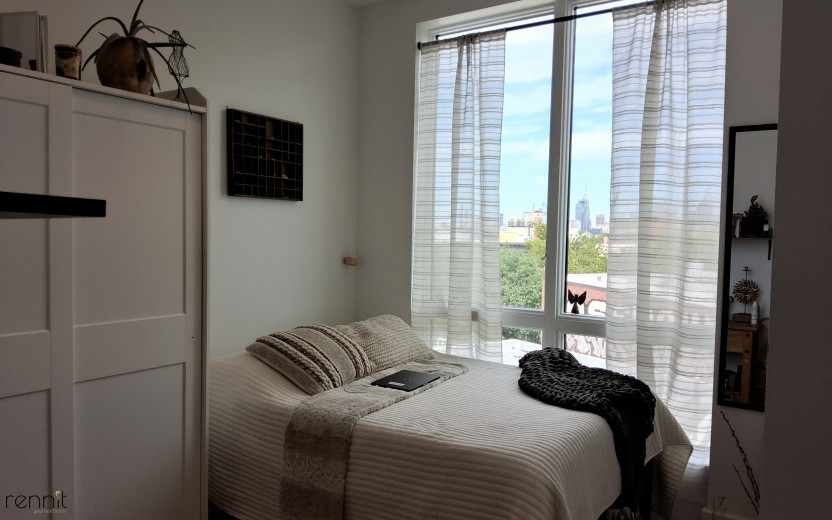 511 Meeker Ave, Apt 3B Image 15