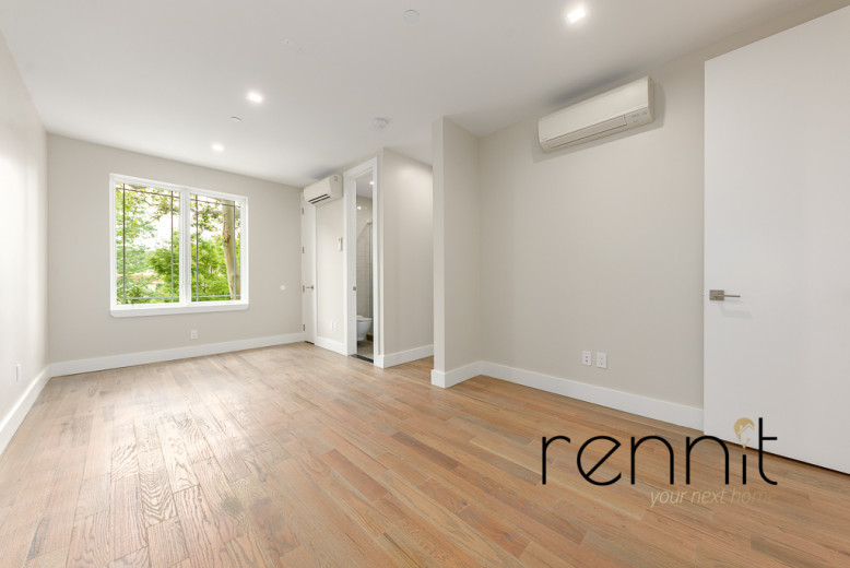 593 Rutland Rd, Apt 3F Image 7