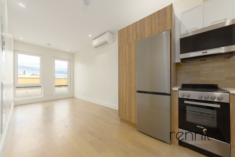 275 20th St, Apt 5A Image 4