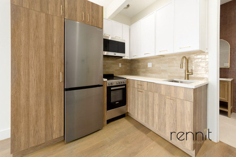 275 20th St, Apt 5A Image 5