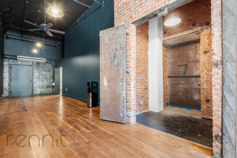 1093 Putnam Ave Commercial, Apt C5 Image 6