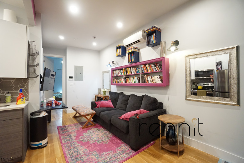 373 Howard Ave, Apt 3A Image 1