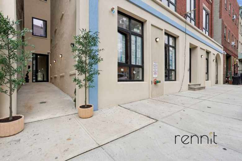 275 20th St, Apt 5C Image 10