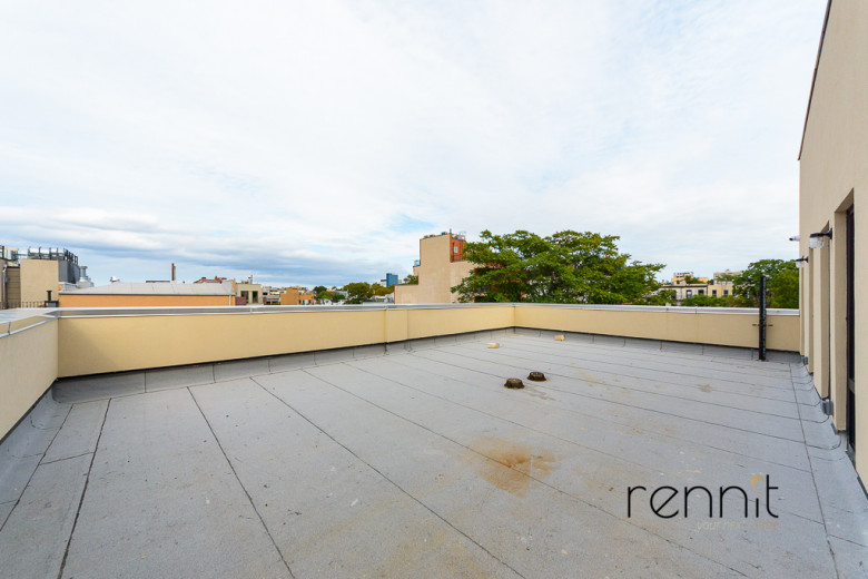 275 20th St, Apt 5C Image 4