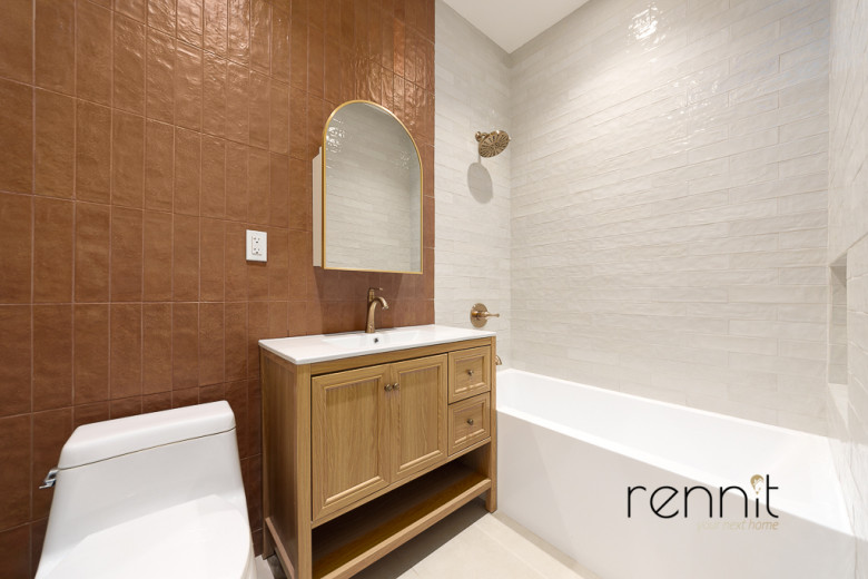 275 20th St, Apt 5C Image 6